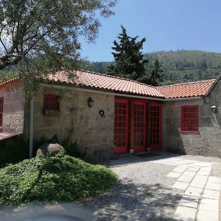 Casa do Silvério Santa Cruz do Douro Exterior foto